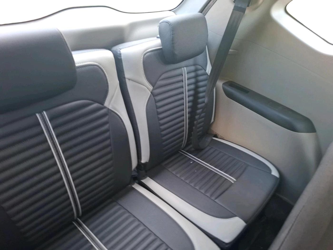 2021 Renault TRIBER RXL MT, Petrol, Manual, 34,093 km, interior