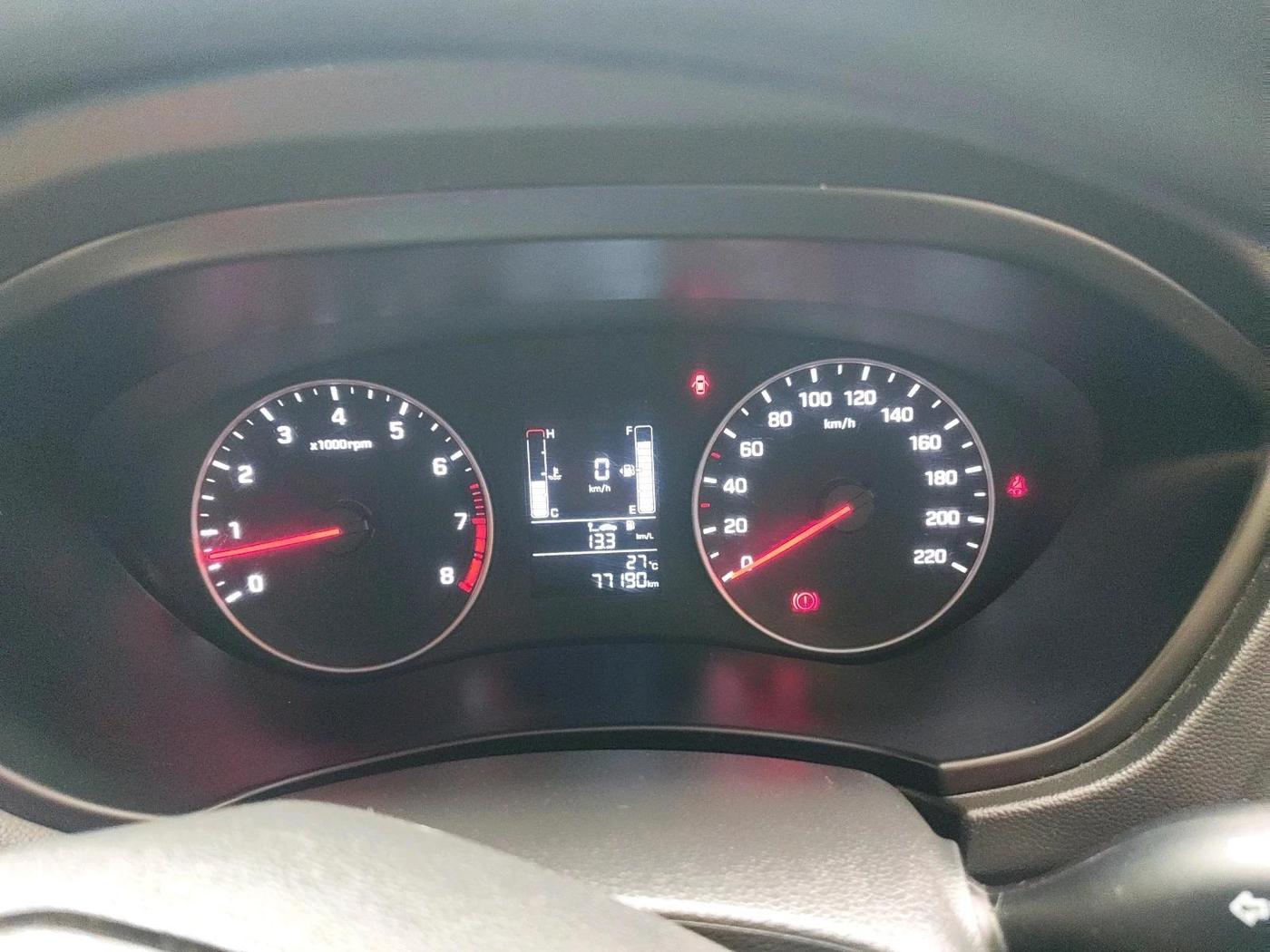 2019 Hyundai Elite i20 SPORTZ PLUS 1.2 DUAL TONE, Petrol, Manual, 77,191 km, interior