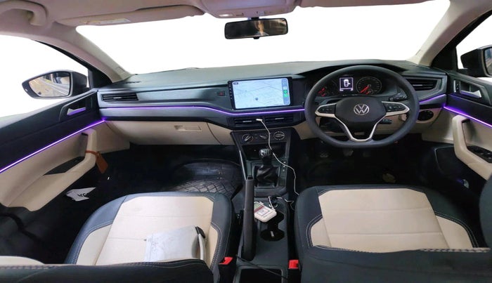 2025 Volkswagen VIRTUS COMFORTLINE TSI 1.0 MT, Petrol, Manual, 4,192 km, interior