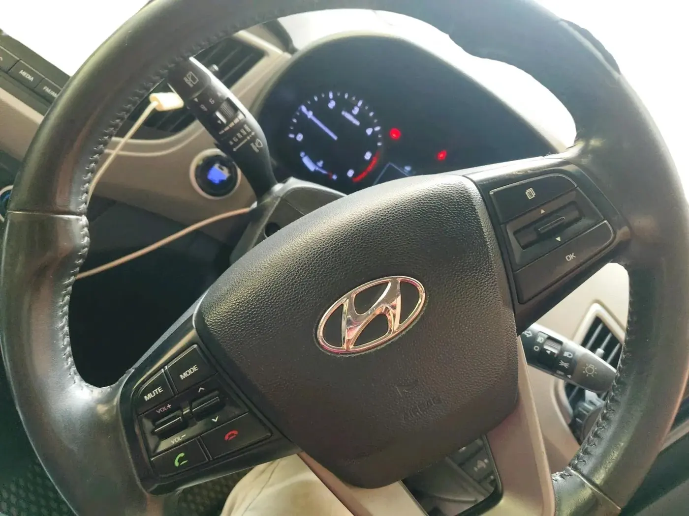 2016 Hyundai Creta SX (O) 1.6 DIESEL, Diesel, Manual, 98,013 km, interior