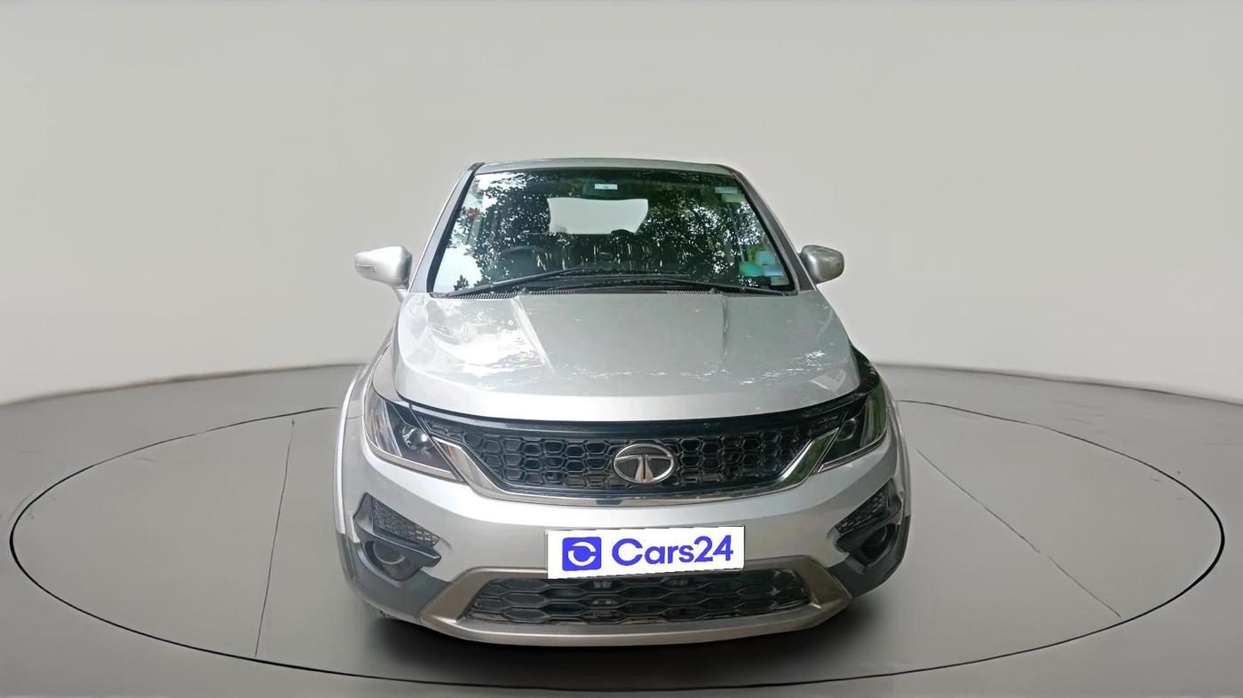 2017 Tata Hexa XM 4X2 7 STR, Diesel, Manual, 76,154 km, exterior