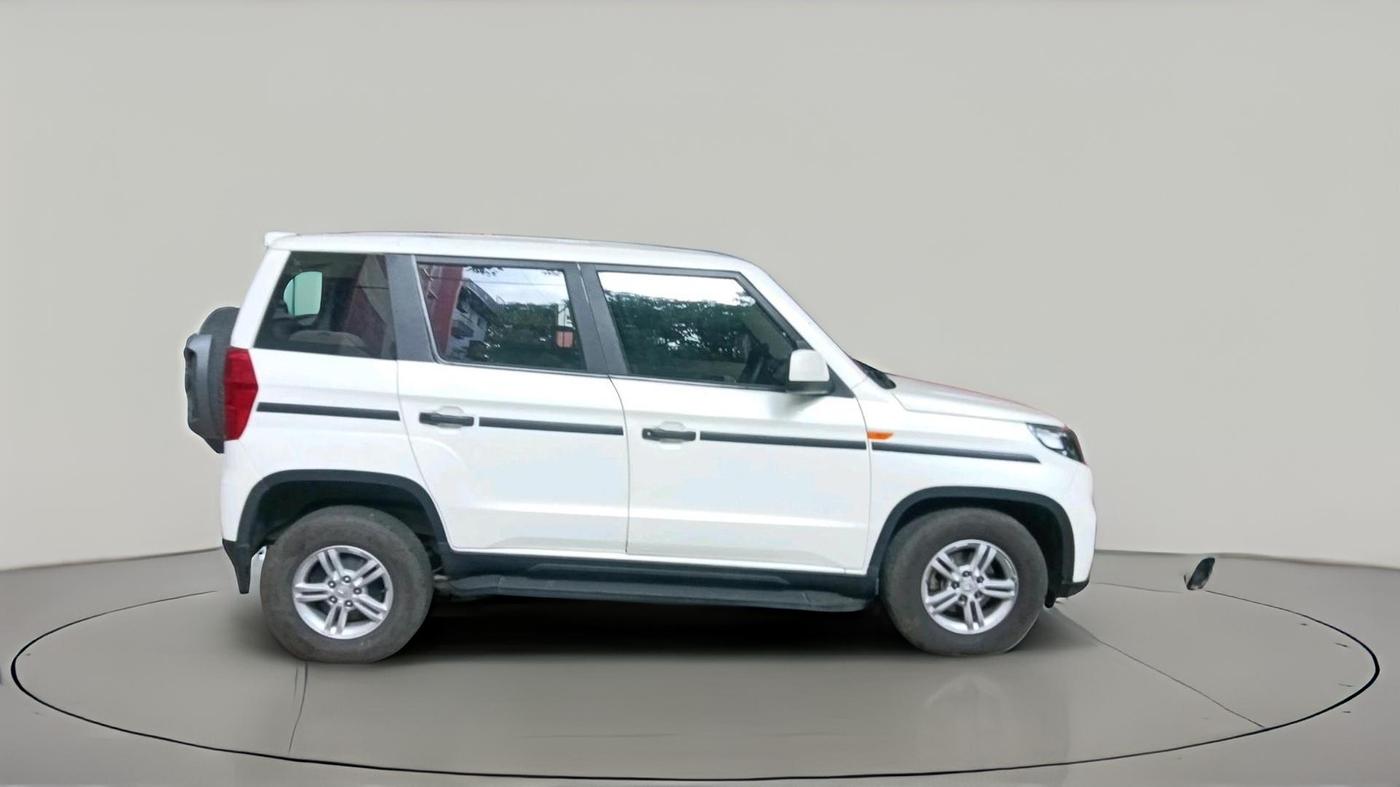 2022 Mahindra BOLERO NEO N10 R, Diesel, Manual, 37,958 km, exterior