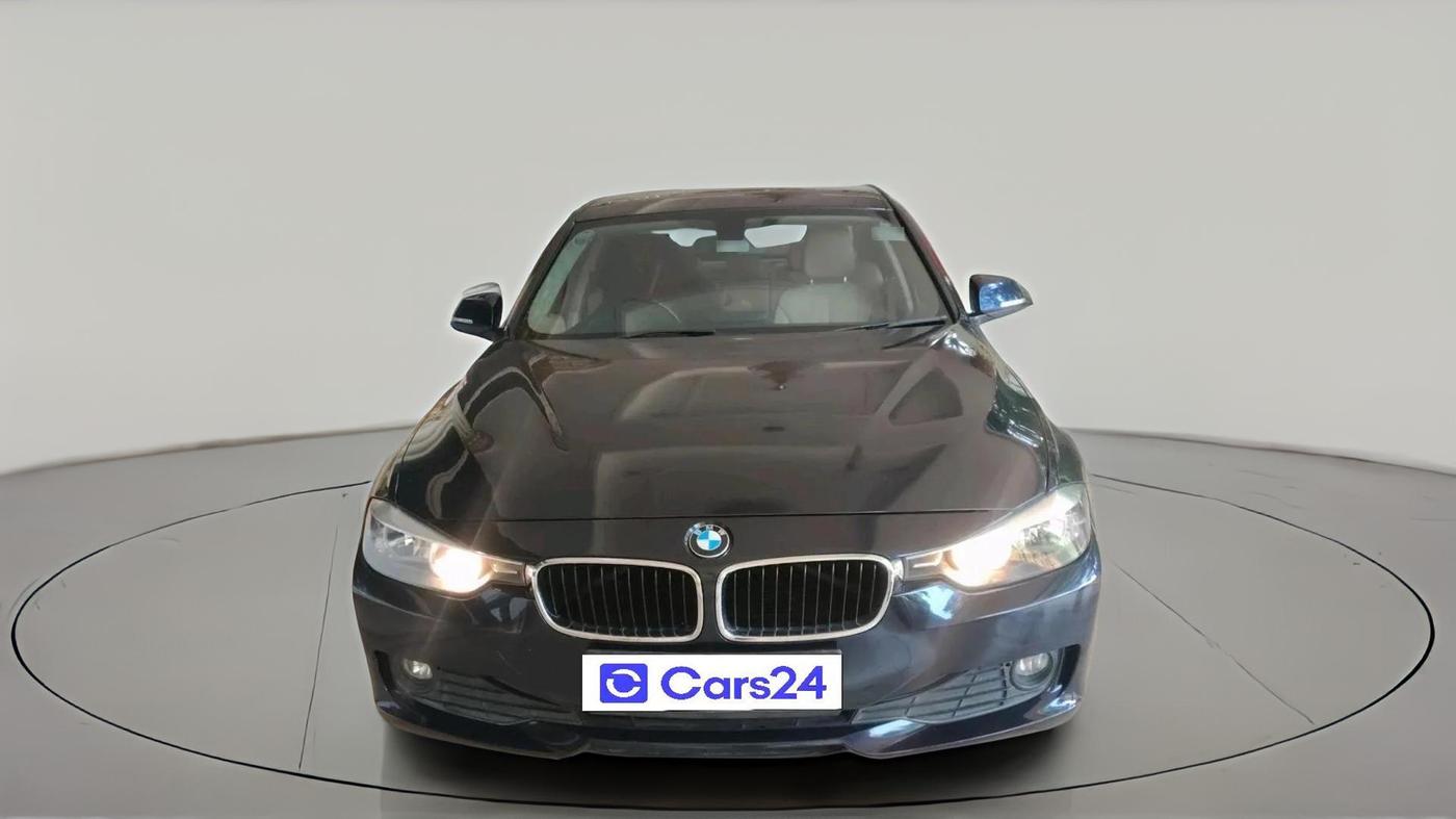 2013 BMW 3 Series 320d, Diesel, Automatic, 1,07,050 km, exterior