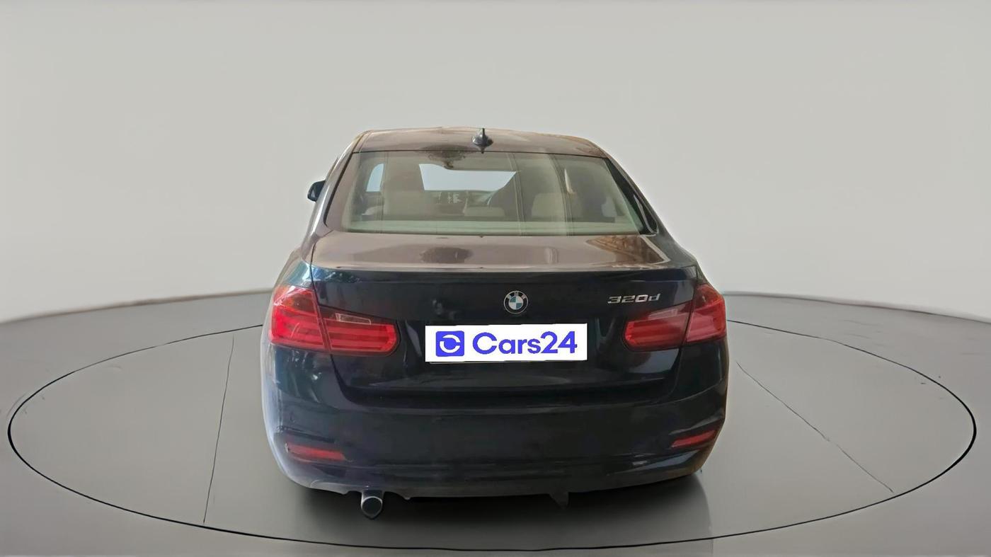 2013 BMW 3 Series 320d, Diesel, Automatic, 1,07,050 km, exterior
