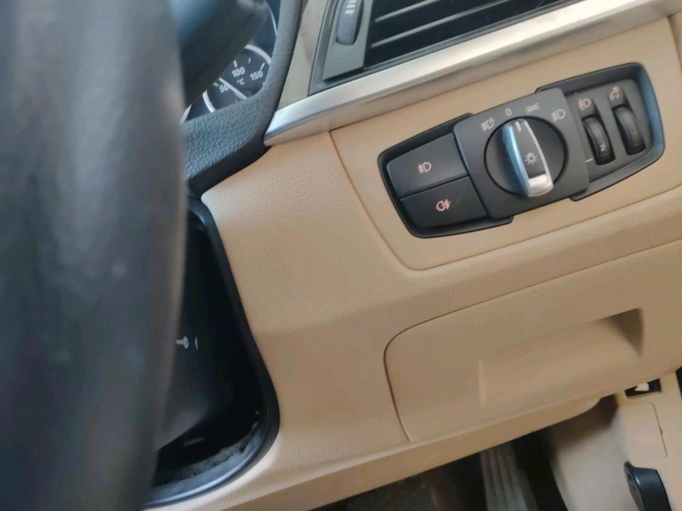 2013 BMW 3 Series 320d, Diesel, Automatic, 1,07,050 km, interior