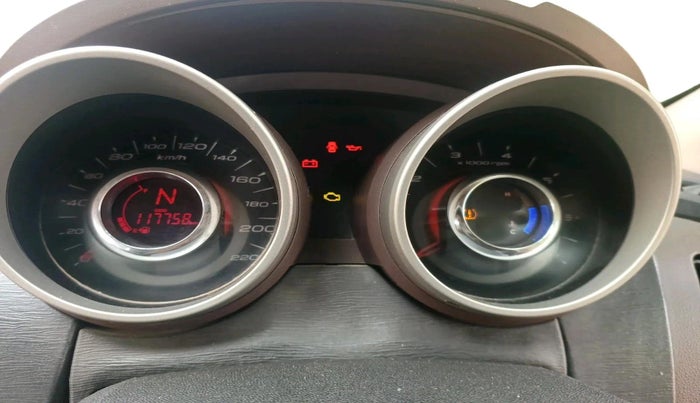 2012 Mahindra XUV500 W8, Diesel, Manual, 1,17,758 km, interior