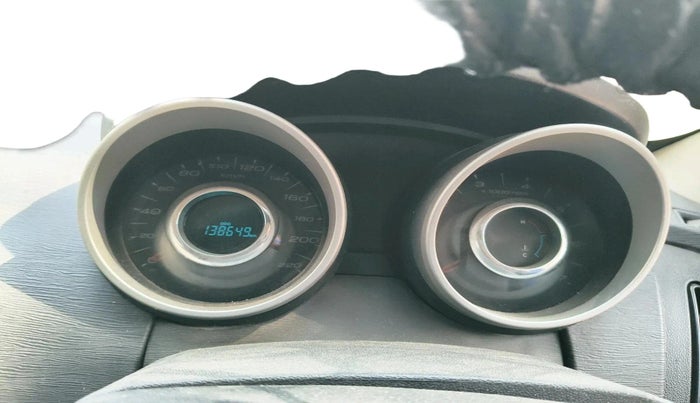 2017 Mahindra XUV500 W6, Diesel, Manual, 1,38,649 km, interior