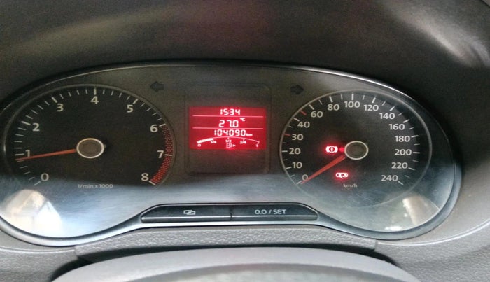 2011 Volkswagen Vento TRENDLINE 1.6, Petrol, Manual, 1,04,090 km, interior