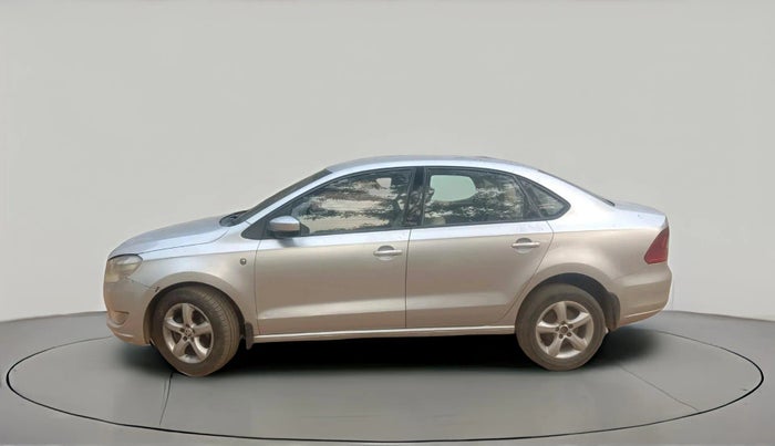 2013 Skoda Rapid ELEGANCE 1.6 TDI CR MT, Diesel, Manual, 1,69,834 km, exterior