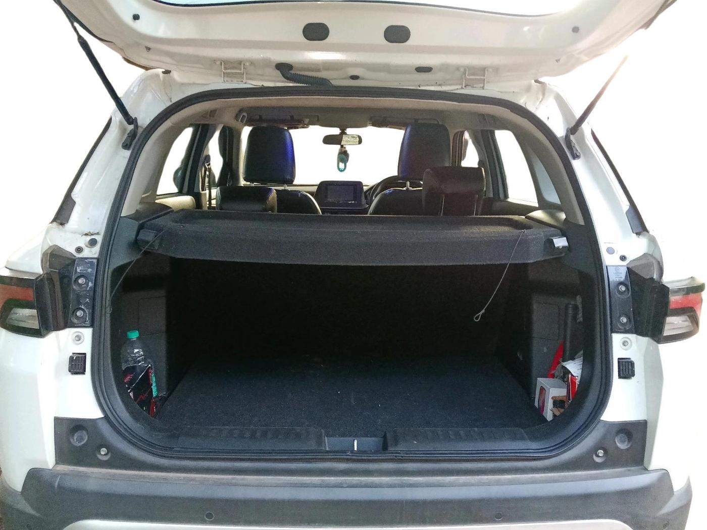 2023 Maruti BREZZA VXI SMART HYBRID, Petrol, Manual, 40,547 km, exterior