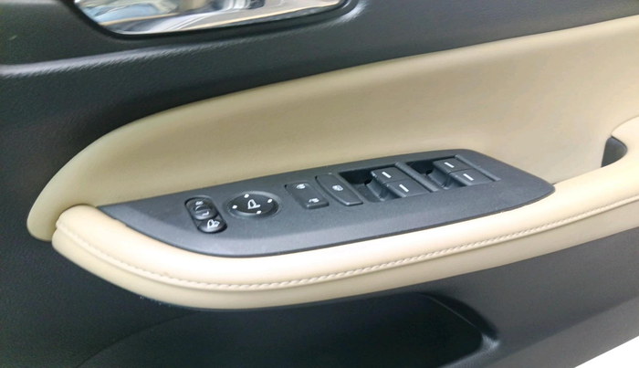 2020 Honda City 1.5L I-VTEC ZX, Petrol, Manual, 22,566 km, interior