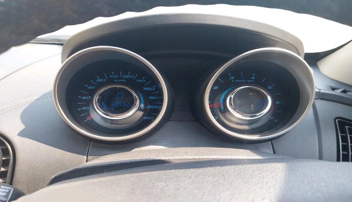 2018 Mahindra XUV500 W11 AT, Diesel, Automatic, 60,552 km, interior