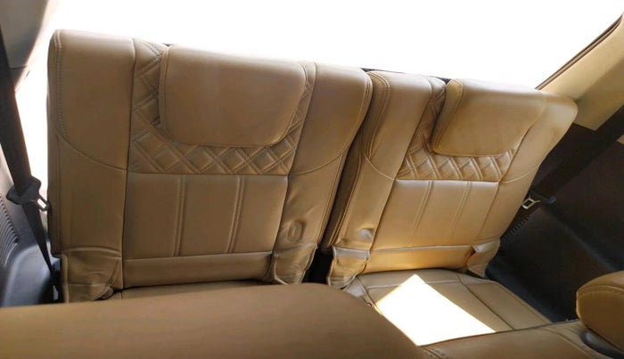 2018 Mahindra XUV500 W11 AT, Diesel, Automatic, 60,552 km, interior