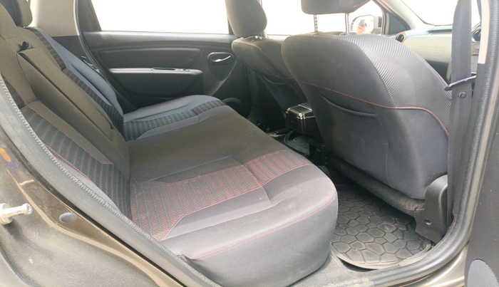 2017 Renault Duster RXS CVT, Petrol, Automatic, 50,834 km, interior