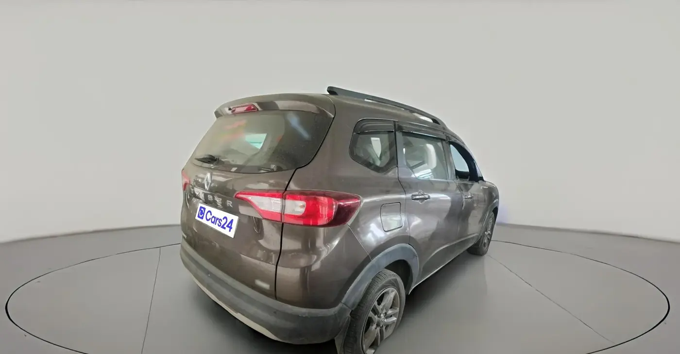 2021 Renault TRIBER RXZ AMT, Petrol, Automatic, 36,835 km, exterior