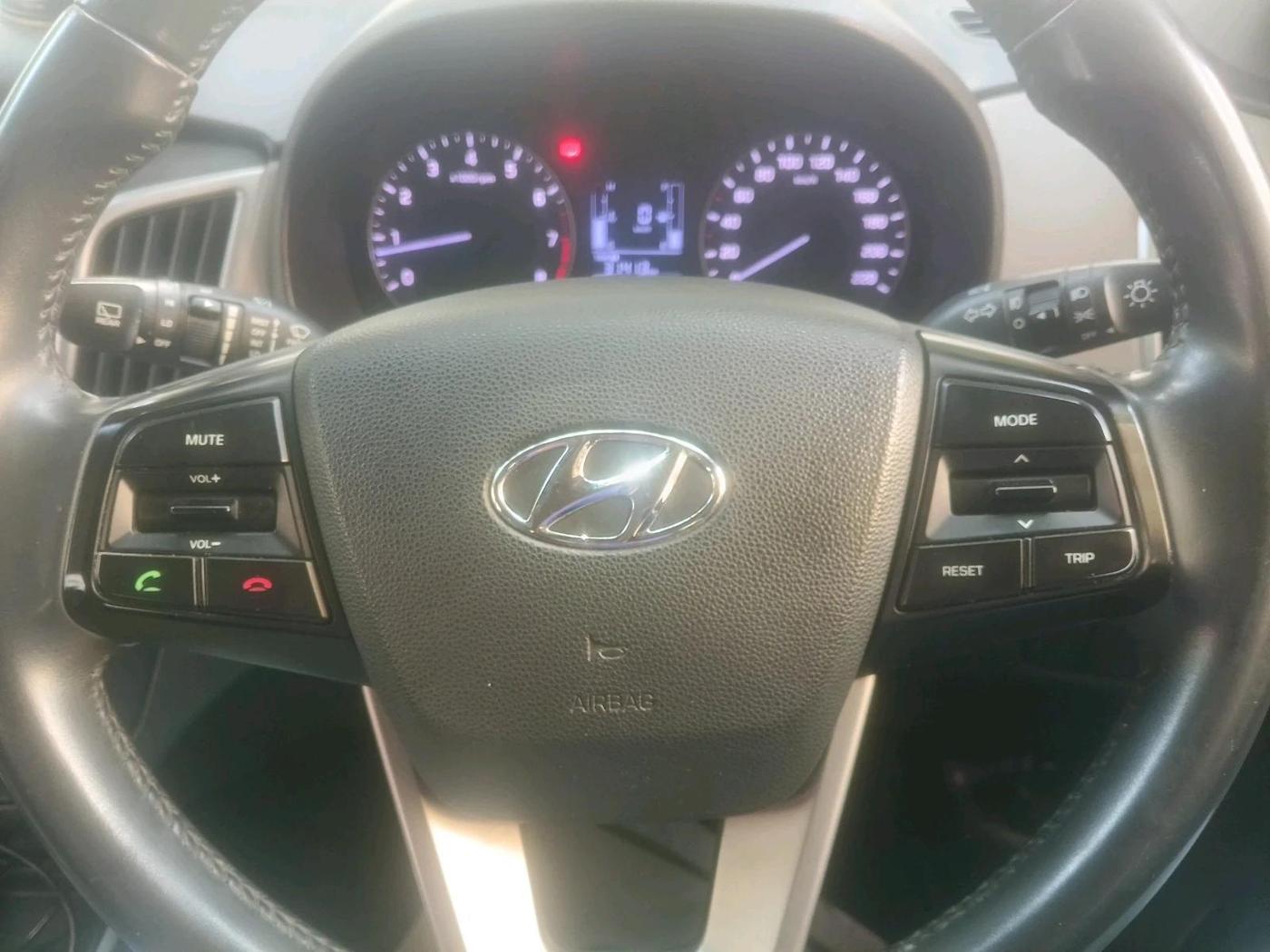 2017 Hyundai Creta SX PLUS AT 1.6 PETROL, Petrol, Automatic, 53,159 km, interior