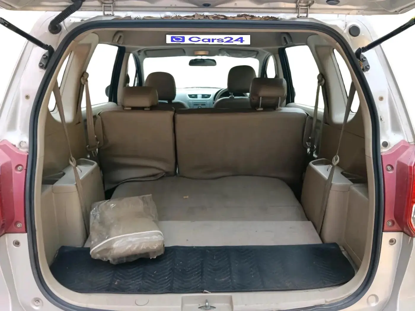 2013 Maruti Ertiga VXI, Petrol, Manual, 1,02,971 km, exterior