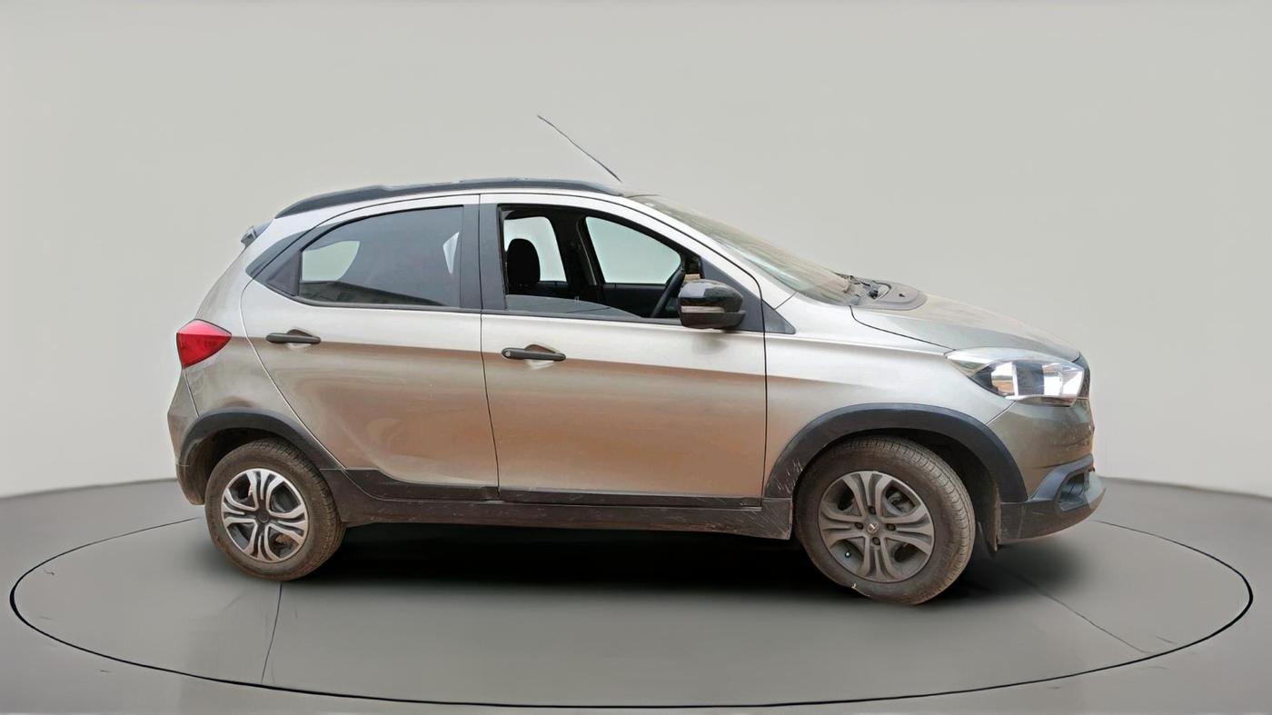 2019 Tata TIAGO NRG PETROL, Petrol, Manual, 65,211 km, exterior
