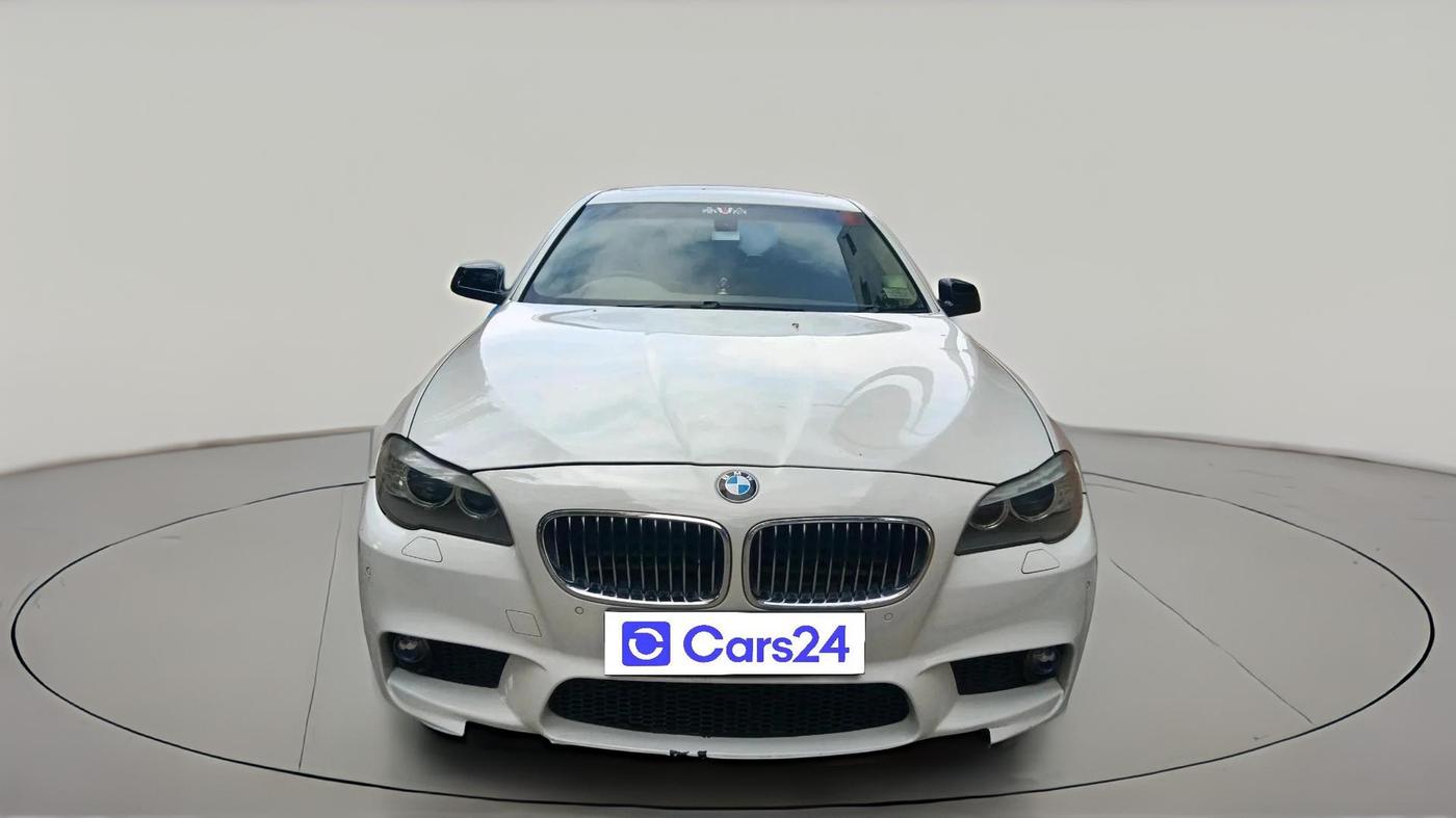 2011 BMW 5 Series 520D 2.0, Diesel, Automatic, 1,06,374 km, exterior