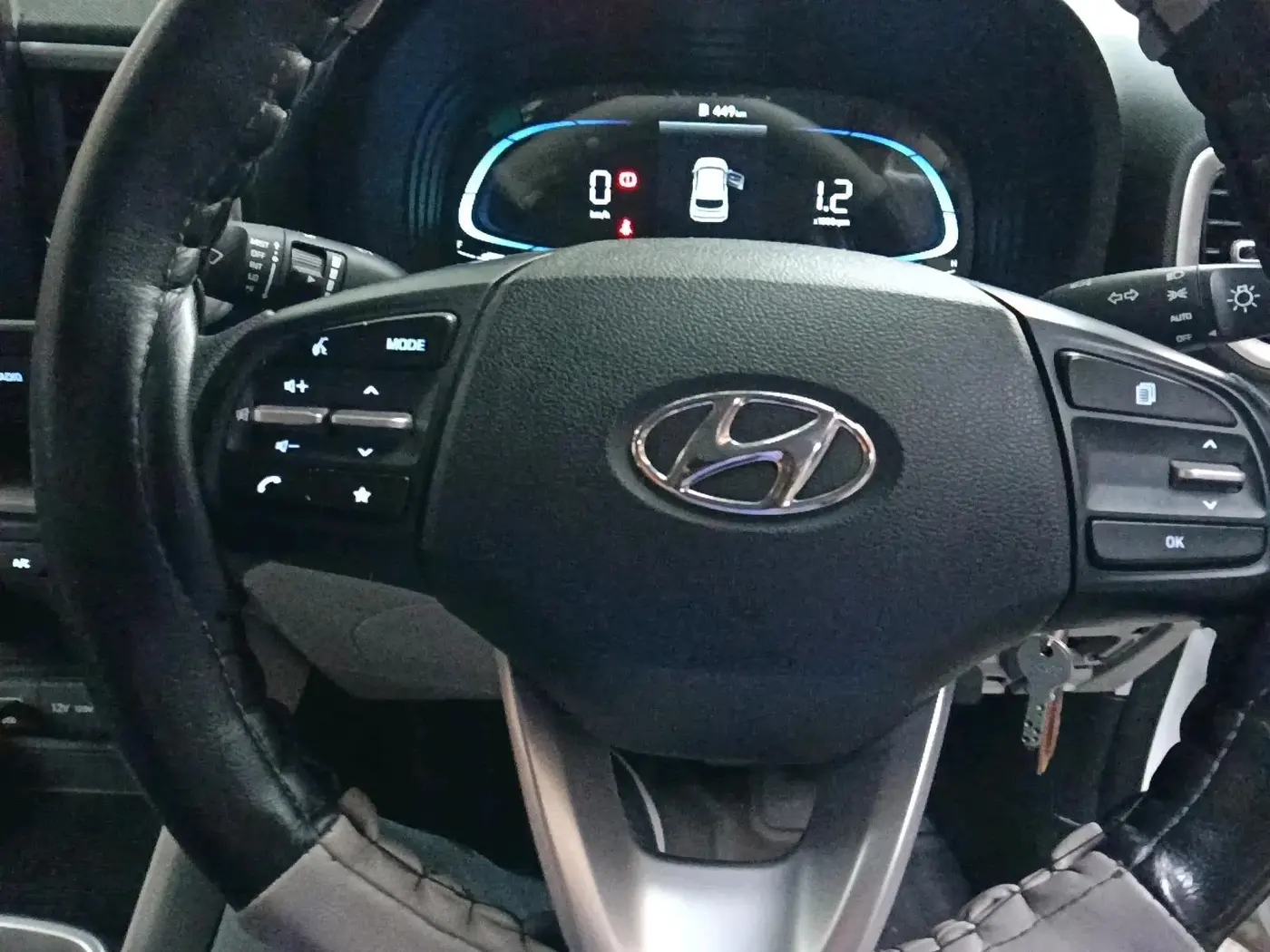 2025 Hyundai VENUE S (O) Plus 1.2 Petrol , Petrol, Manual, 15,806 km, interior