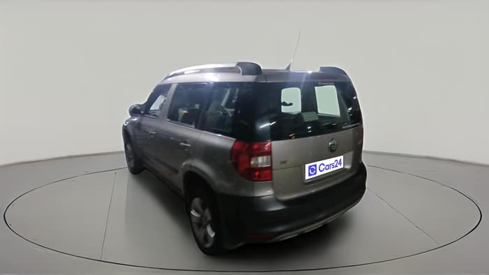 2012 Skoda Yeti AMBITION 2.0 TDI CR 4X2, Diesel, Manual, 1,06,169 km, exterior