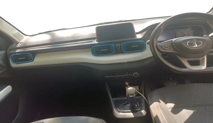 2022 Tata PUNCH CREATIVE  AMT, Petrol, Automatic, 25,208 km, interior