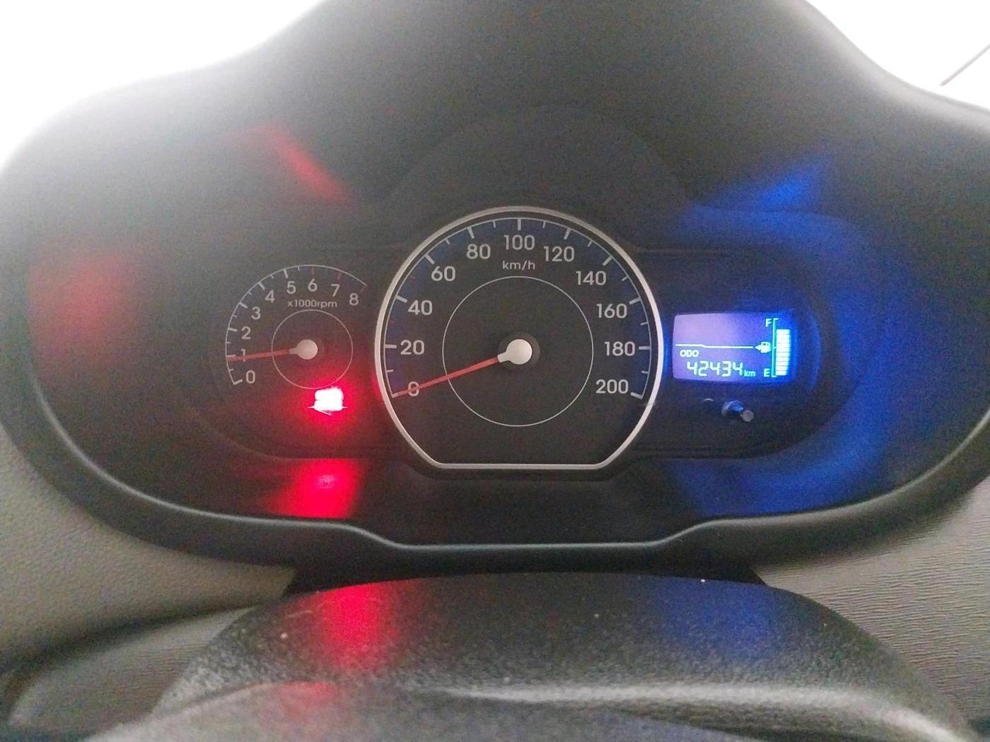2011 Hyundai i10 ERA 1.1, Petrol, Manual, 42,434 km, interior