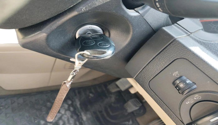 2011 Ford Fiesta ZXI 1.6 PETROL, Petrol, Manual, 73,452 km, interior