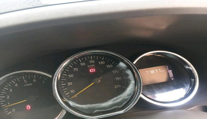 2015 Renault Lodgy 110 PS RXZ STEPWAY 7 STR, Diesel, Manual, 78,000 km, interior