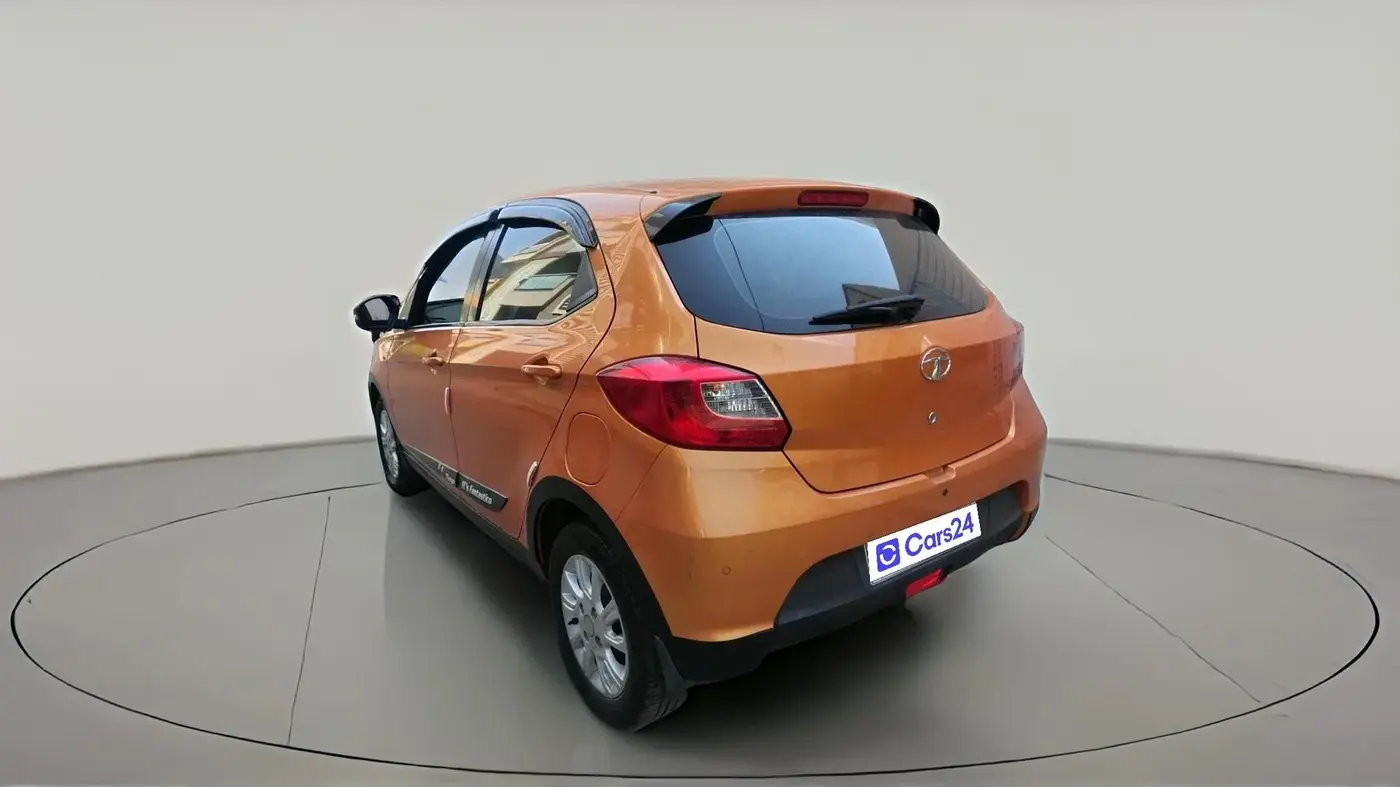 2017 Tata Tiago XZ PETROL, Petrol, Manual, 53,987 km, exterior