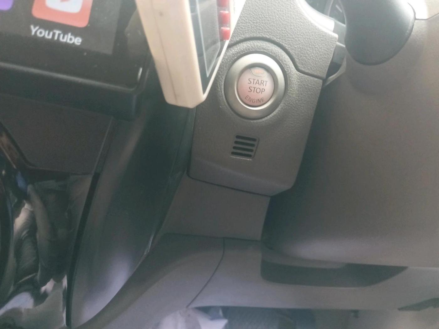 2013 Nissan Micra XV CVT, Petrol, Automatic, 72,268 km, interior