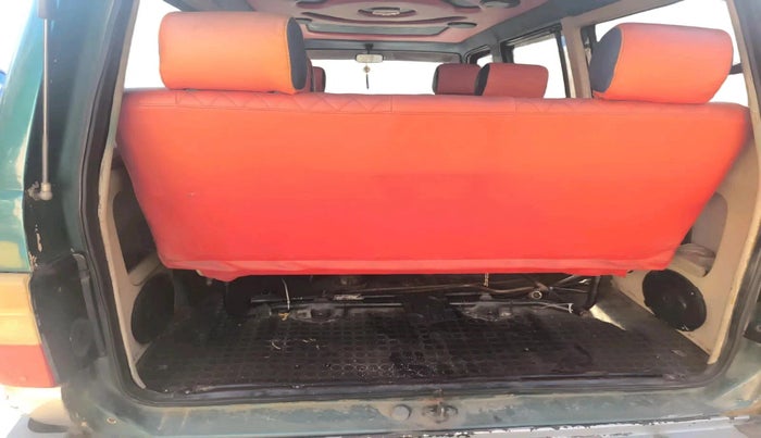 2003 Toyota Qualis FS A1, Diesel, Manual, 1,56,396 km, exterior