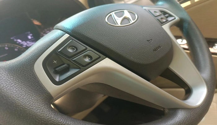 2014 Hyundai Verna FLUIDIC 1.6 VTVT SX, Petrol, Manual, 53,294 km, interior