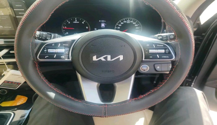 2022 KIA SELTOS HTK PLUS 1.5 DIESEL IMT, Diesel, Manual, 18,800 km, interior