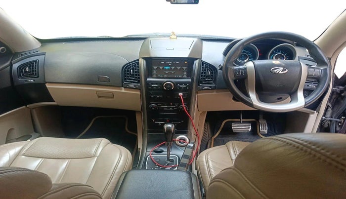 2016 Mahindra XUV500 W10 AT, Diesel, Automatic, 1,68,001 km, interior
