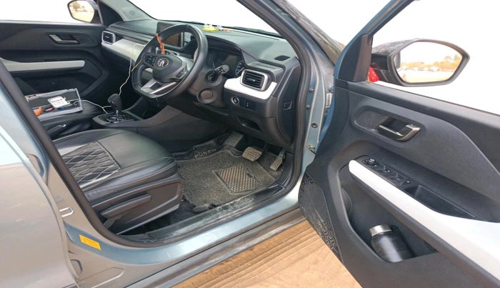 2023 Tata PUNCH CREATIVE  AMT, Petrol, Automatic, 23,255 km, interior