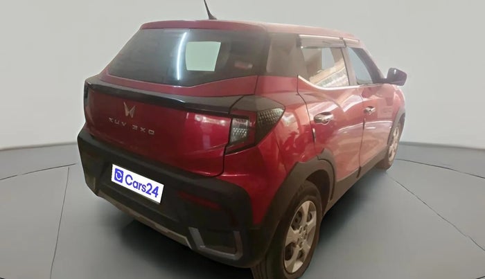 2024 Mahindra XUV 3XO MX3 1.2 L TCMPFi, Petrol, Manual, 15,654 km, exterior