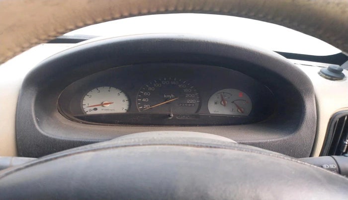 2003 Mahindra Scorpio 2.6 TURBO 7 STR, Diesel, Manual, 22,660 km, interior