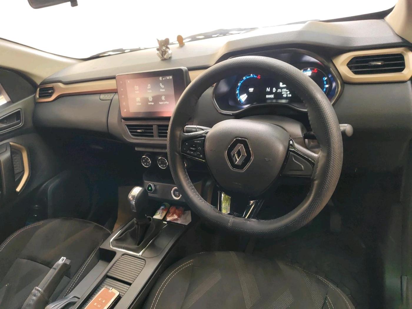 2024 Renault Kiger RXT AMT, Petrol, Automatic, 25,130 km, interior