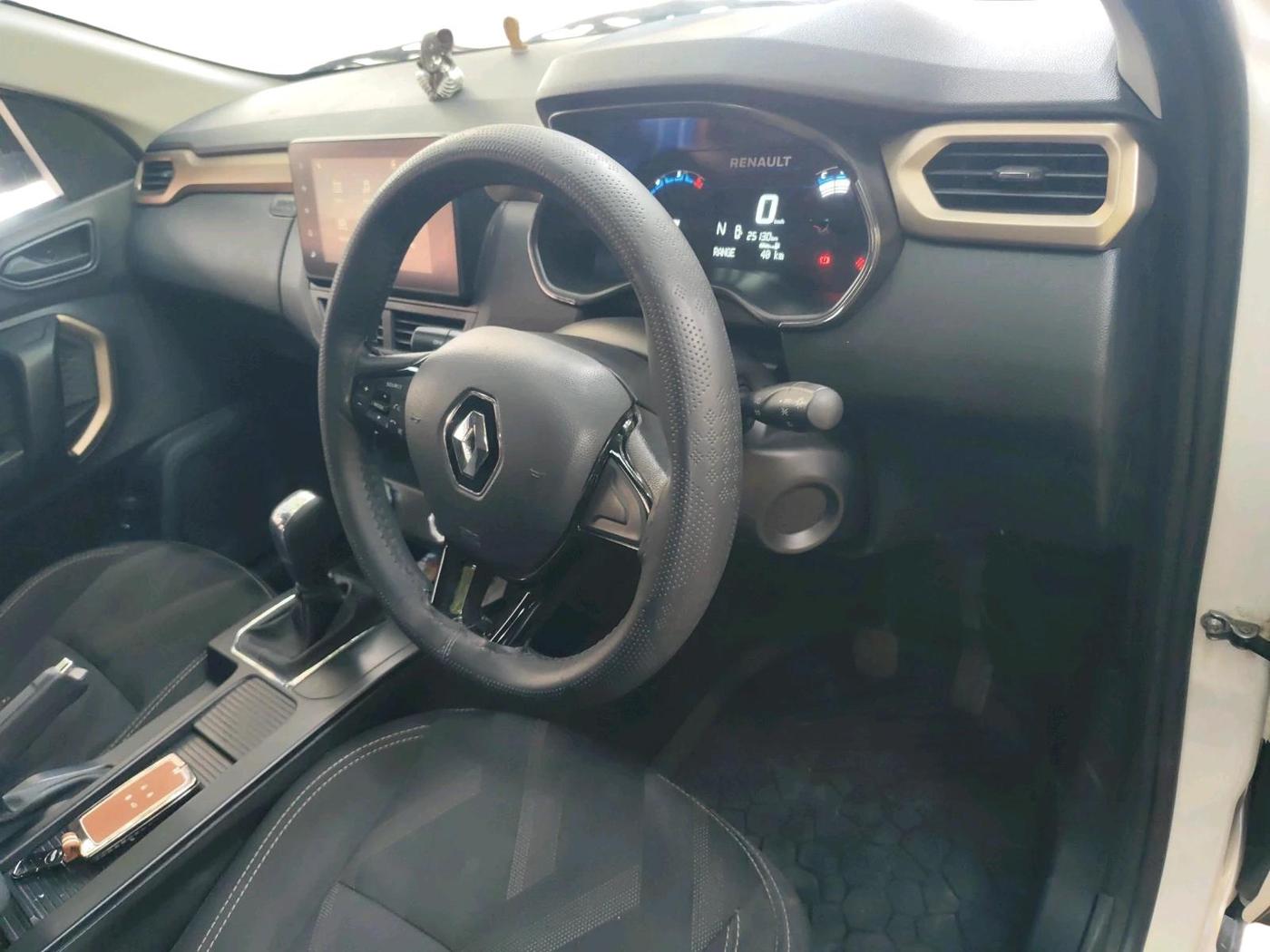2024 Renault Kiger RXT AMT, Petrol, Automatic, 25,130 km, interior