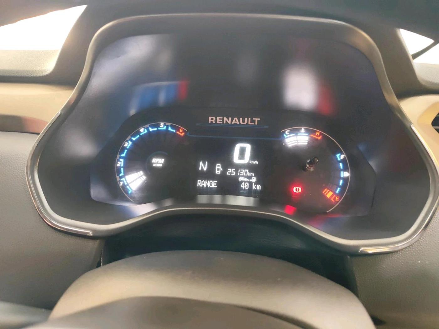 2024 Renault Kiger RXT AMT, Petrol, Automatic, 25,130 km, interior