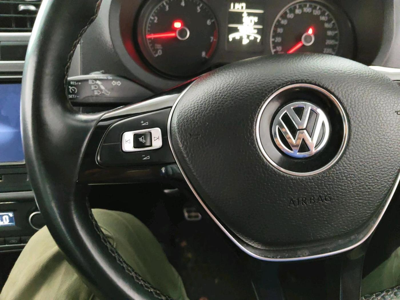 2020 Volkswagen Polo HIGHLINE PLUS 1.0, Petrol, Manual, 72,230 km, interior