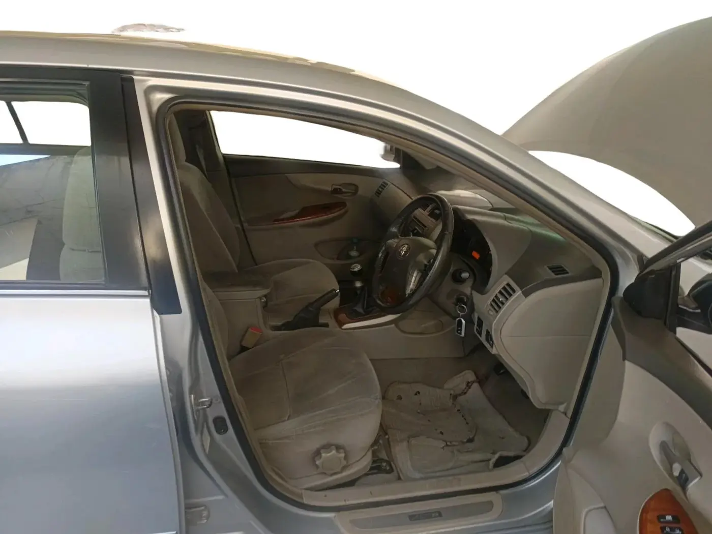 2010 Toyota Corolla Altis G PETROL, Petrol, Manual, 85,699 km, interior