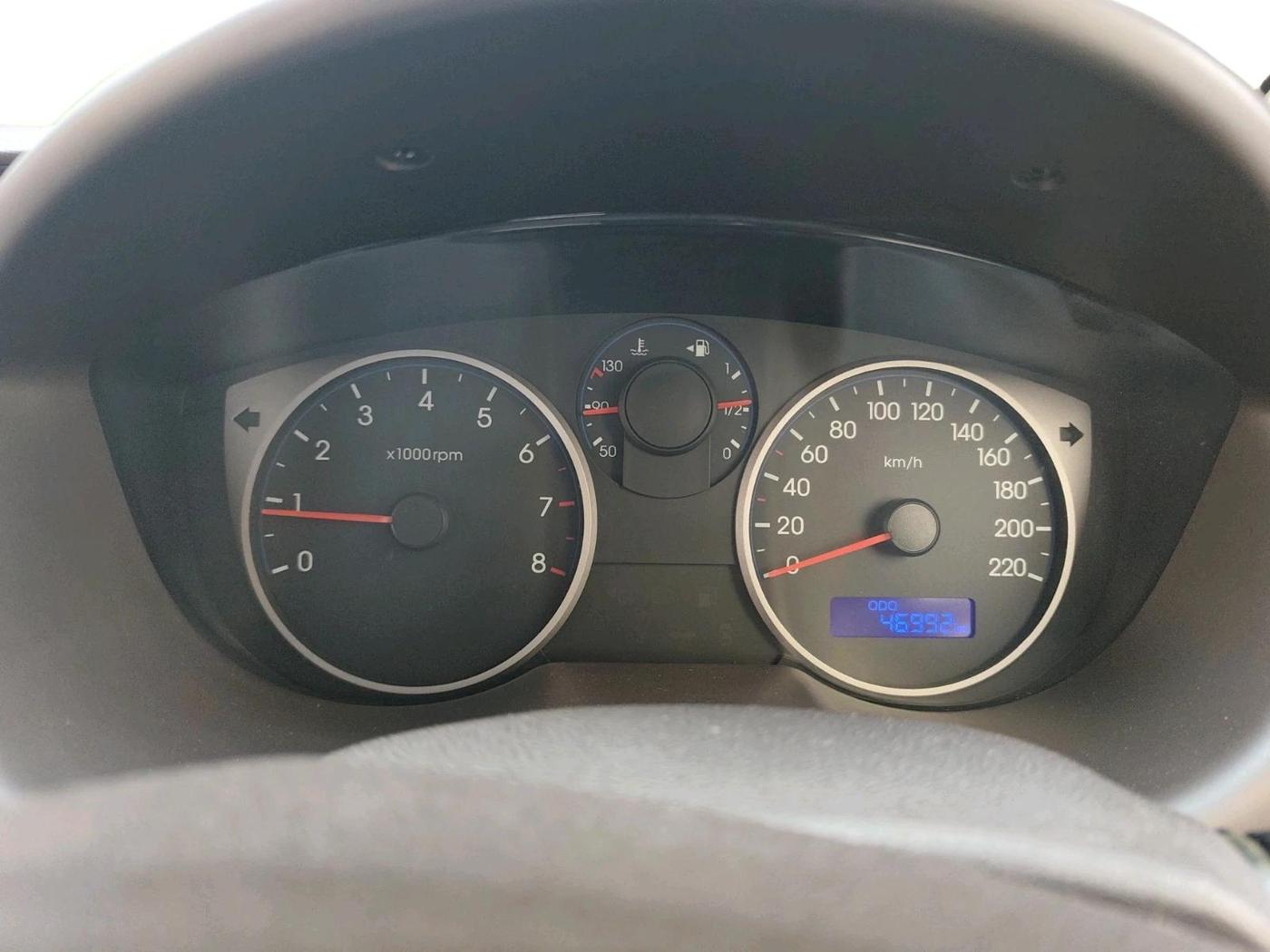 2011 Hyundai i20 MAGNA 1.2, Petrol, Manual, 46,992 km, interior