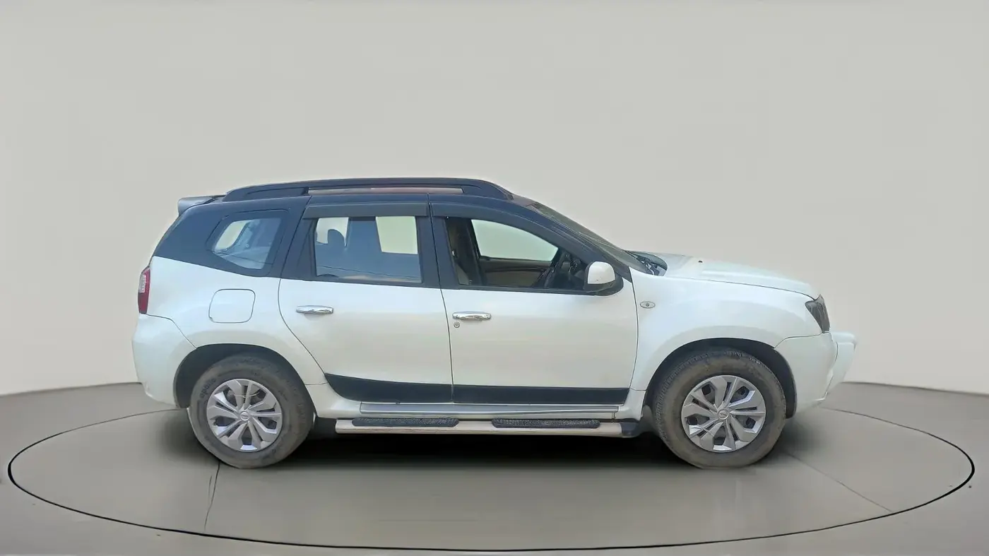 2014 Nissan Terrano XL (P), CNG, Manual, 80,170 km, exterior