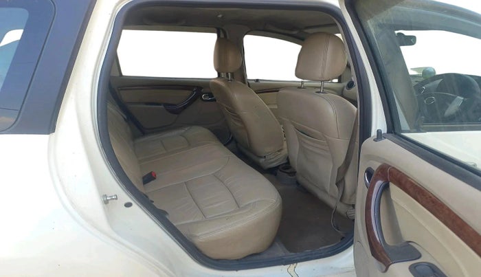 2014 Nissan Terrano XL (P), CNG, Manual, 80,170 km, interior