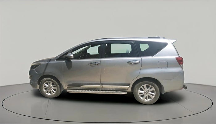 2016 Toyota Innova Crysta 2.4 VX 7 STR, Diesel, Manual, 1,23,919 km, exterior