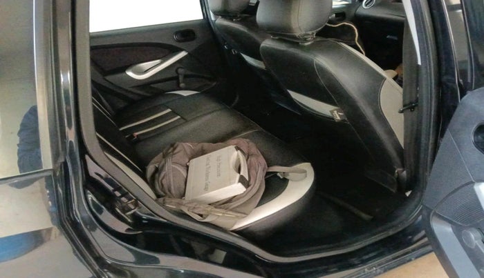 2012 Ford Figo ZXI 1.4 DIESEL, Diesel, Manual, 1,17,913 km, interior