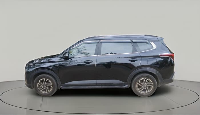 2022 KIA CARENS PRESTIGE PLUS 1.4 PETROL 7 STR, Petrol, Manual, 61,095 km, exterior