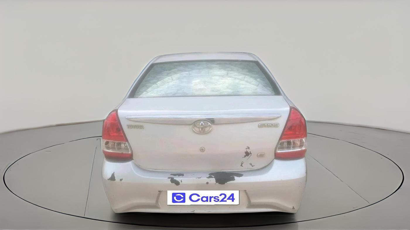 2011 Toyota Etios G, Petrol, Manual, 1,90,581 km, exterior